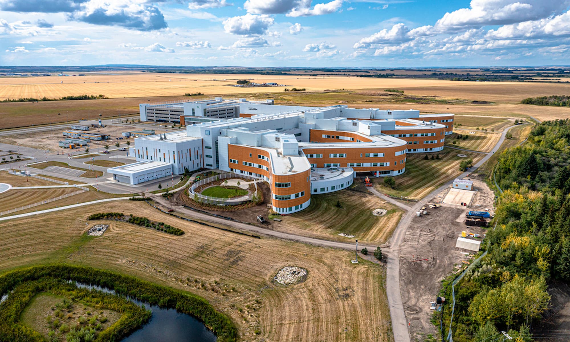 Inst_HC_Grande Prairie Regional Hospital Completion